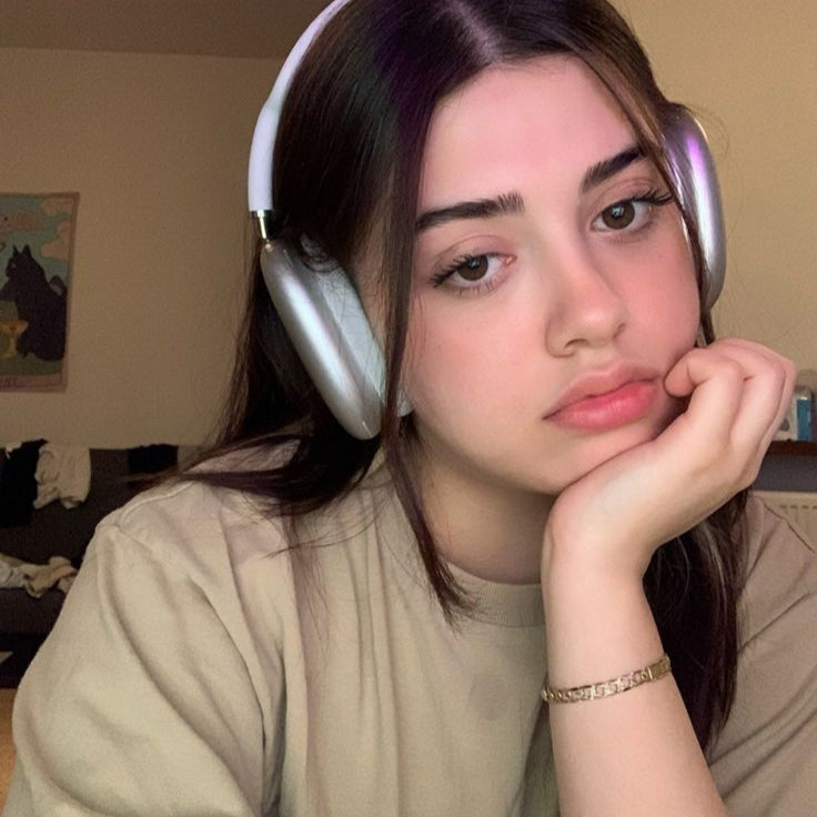 APPLE P9 Headset